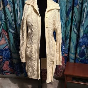 Elegant Cream Cable Knit Cardigan